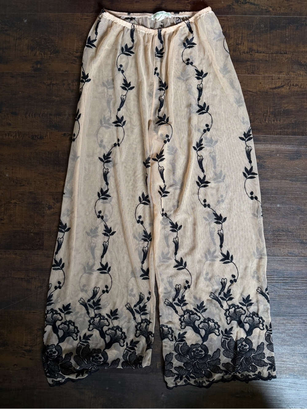 Beige Wide-Leg Embroidered Lace Pants with Black Floral Detail - Picture 2 of 9